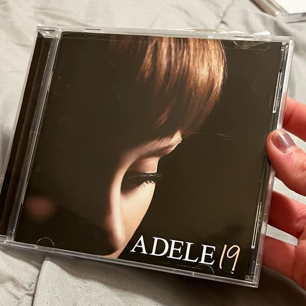 Adele 19 CD Album
